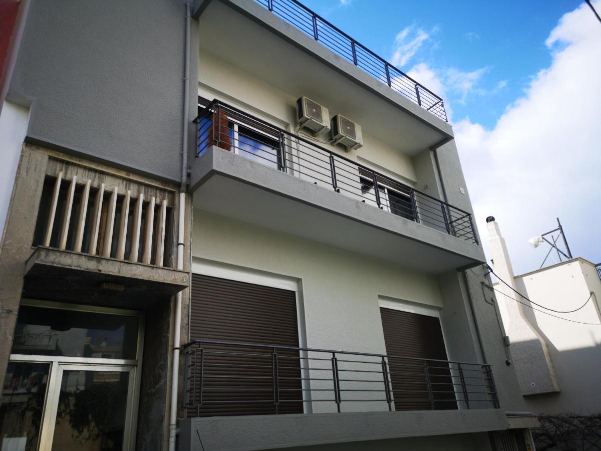 Explore Greece From Cozy City Centre Apartment Халкида Экстерьер фото